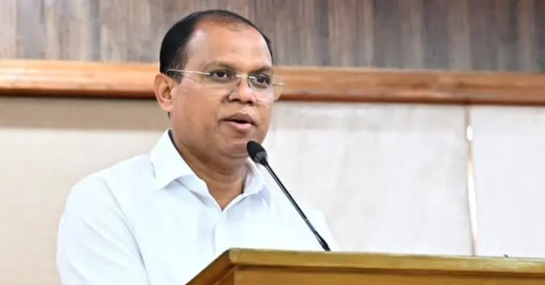 প্রধানমন্ত্রীর অতিরিক্ত প্রেস সচিব আতিকুর রহমান রুমন